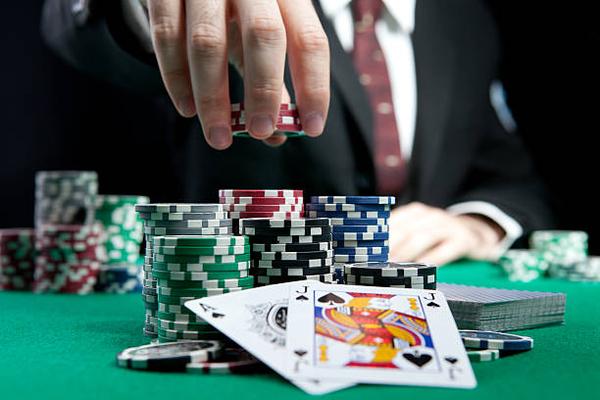 Discover Poker and Slot Collections on เว็บคาสิโนออนไลน์ for Casino Variety