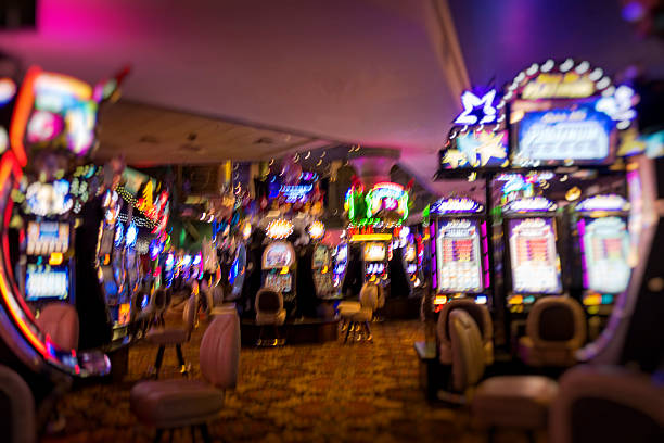 Key Features That Make Online Casino Games More Engaging Today